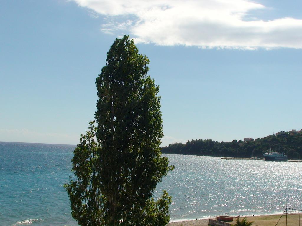Poros House Hotel Bagian luar foto