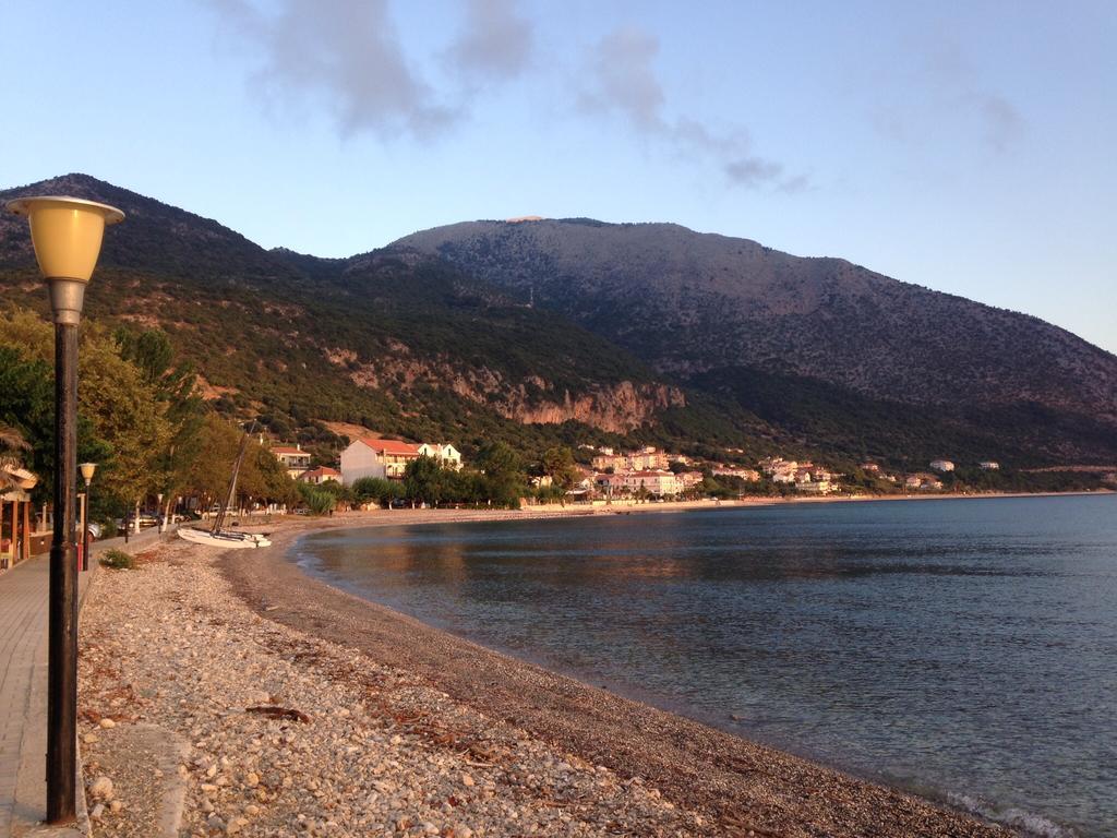 Poros House Hotel Bagian luar foto