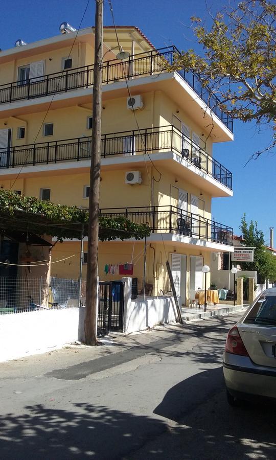 Poros House Hotel Bagian luar foto