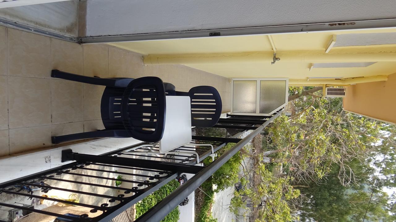 Poros House Hotel Bagian luar foto